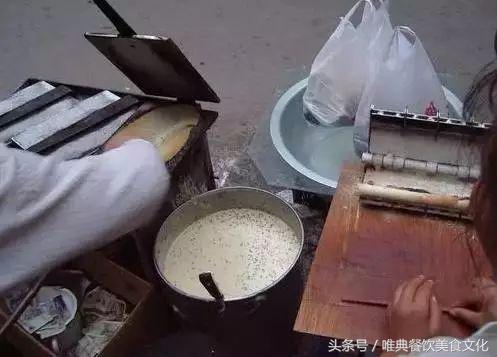 陕西人小时候称霸校门口的100种零食，吃过50种以上的才算及格！